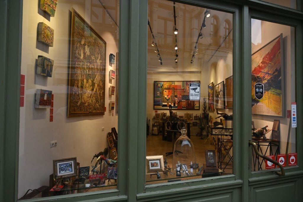 Art Gallery Line Tbilisi Small Exhibition Hall in Tbilisi,Bambis Rigi 7