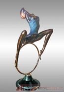 Woman on the Ring 8/9