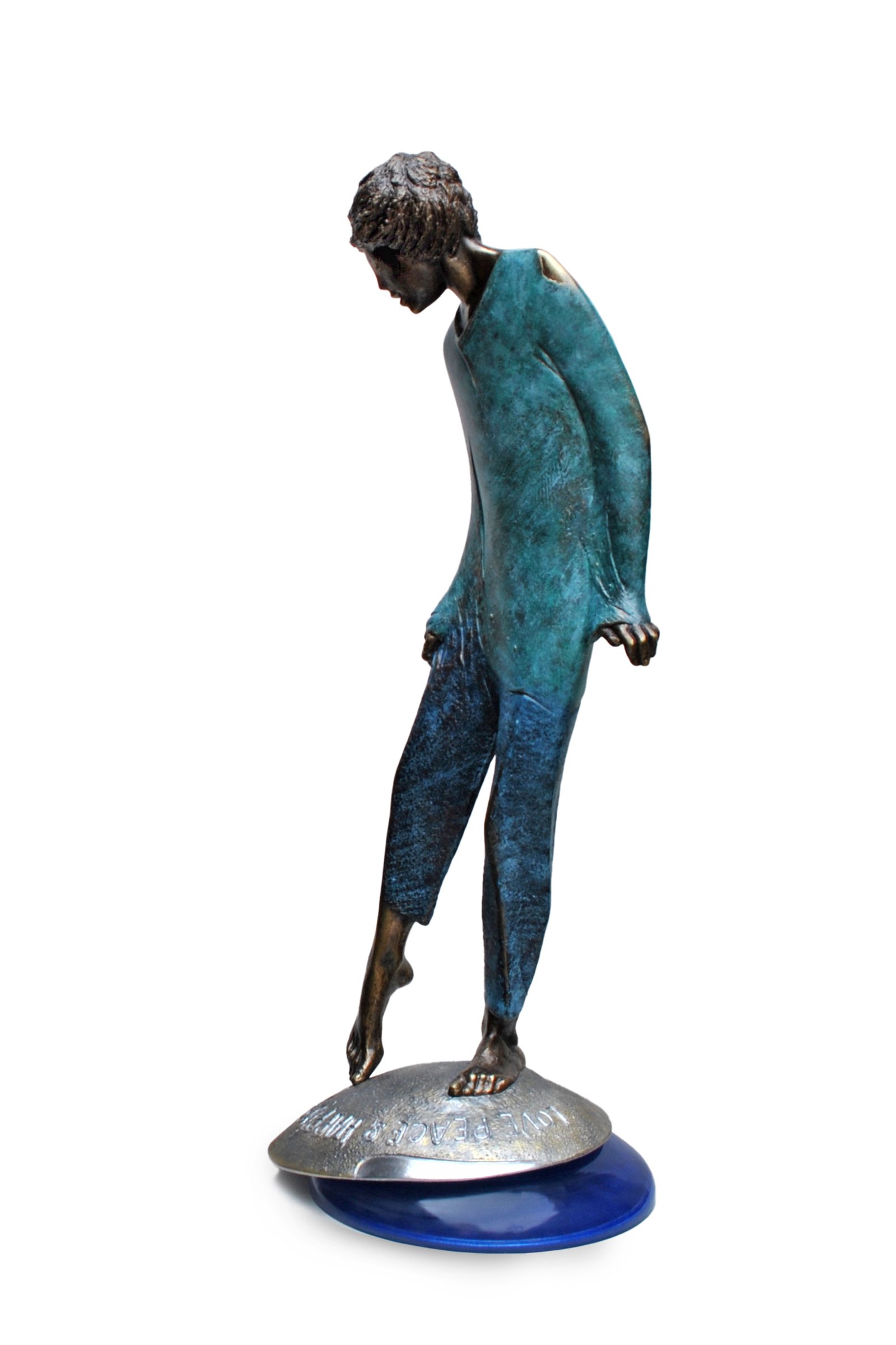 New Generation — Levan Vardosanidze — 2023 — Bronze, Duralumin, Plexiglass